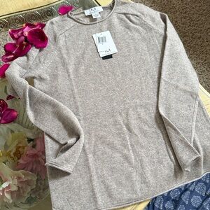 Magaschoni Women's Cashmere Sweater. NWT